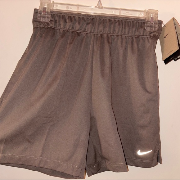 Nike Women's Dri-FIT Shorts - Picture 2 of 5